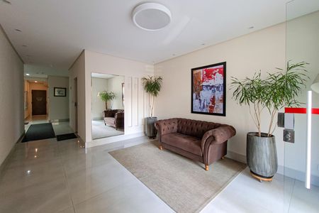 Apartamento para alugar com 106m², 2 quartos e 1 vaga Apartamento para alugar com 106m², 2 quartos e 1 vagaHall de entrada