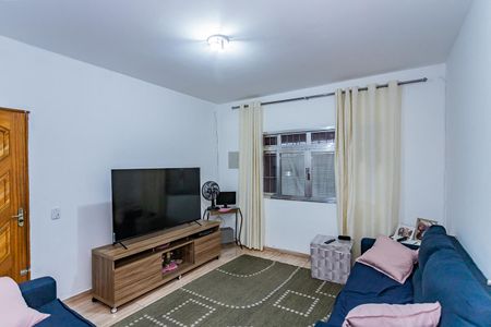 Casa à venda com 3 quartos, 220m² em Parque Nações Unidas, São Paulo