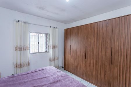 Casa à venda com 220m², 3 quartos e 4 vagas Casa à venda com 220m², 3 quartos e 4 vagasQuarto 1