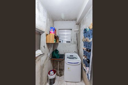 Casa à venda com 220m², 3 quartos e 4 vagas Casa à venda com 220m², 3 quartos e 4 vagasÁrea de Serviço