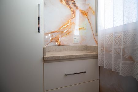 Apartamento para alugar com 65m², 2 quartos e 1 vaga Apartamento para alugar com 65m², 2 quartos e 1 vagaCozinha e Área de Serviço