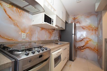 Apartamento para alugar com 65m², 2 quartos e 1 vaga Apartamento para alugar com 65m², 2 quartos e 1 vagaCozinha e Área de Serviço