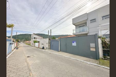 Casa para alugar com 91m², 2 quartos e 2 vagasVista da Rua