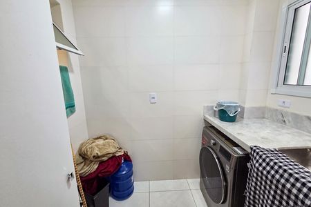 Apartamento para alugar com 81m², 2 quartos e 1 vagaÁrea de Serviço