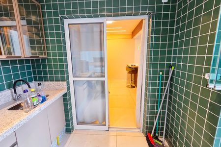 Apartamento para alugar com 81m², 2 quartos e 1 vagaVaranda