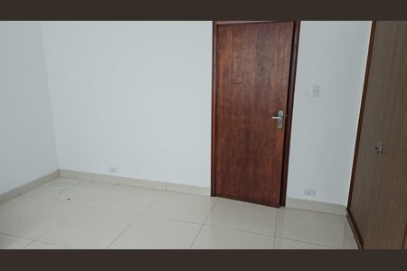 Foto 06 de casa para alugar com 6 quartos, 270m² em Vila Moreira, São Paulo