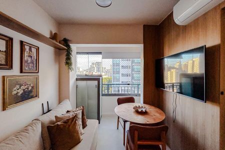 Sala de apartamento para alugar com 1 quarto, 24m² em Vila Nova Conceição, São Paulo