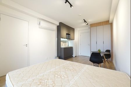 Studio para alugar com 32m², 1 quarto e sem vagaStudio