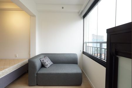 Studio para alugar com 32m², 1 quarto e sem vagaVaranda