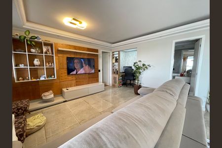 Apartamento à venda com 149m², 3 quartos e 2 vagas Apartamento à venda com 149m², 3 quartos e 2 vagasSala