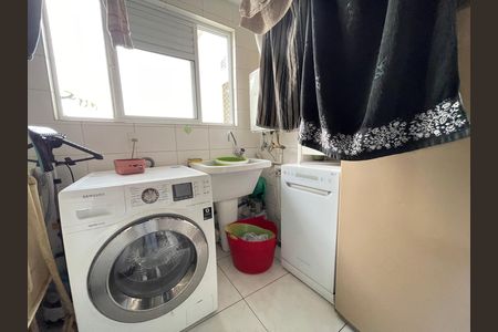 Apartamento à venda com 149m², 3 quartos e 2 vagas Apartamento à venda com 149m², 3 quartos e 2 vagasÁrea de Serviço