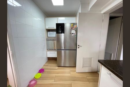 Cozinha de apartamento à venda com 3 quartos, 149m² em Butantã, São Paulo