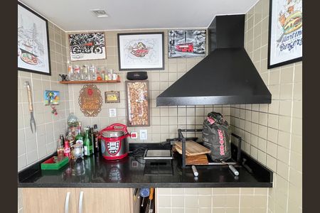 Apartamento à venda com 149m², 3 quartos e 2 vagas Apartamento à venda com 149m², 3 quartos e 2 vagasVaranda