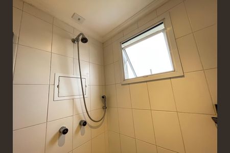 Apartamento à venda com 149m², 3 quartos e 2 vagas Apartamento à venda com 149m², 3 quartos e 2 vagasBanheiro 2