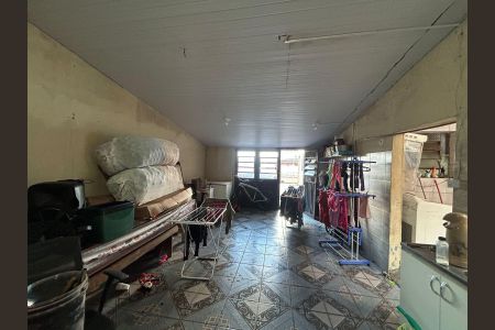 Garagem de casa para alugar com 4 quartos, 370m² em Estância Velha, Canoas