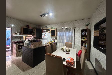 Casa para alugar com 370m², 4 quartos e 1 vagaCozinha