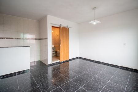 Sala de casa para alugar com 2 quartos, 90m² em Irajá, Rio de Janeiro