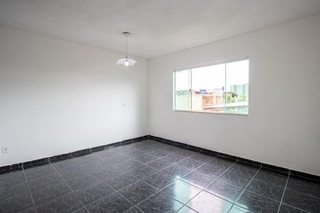Sala de casa para alugar com 2 quartos, 90m² em Irajá, Rio de Janeiro