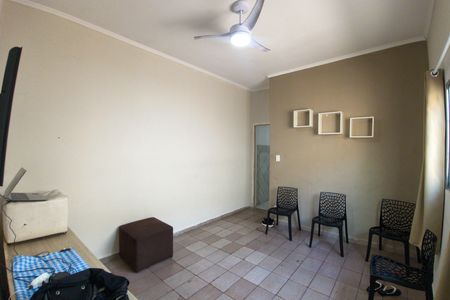 Sala de casa para alugar com 2 quartos, 80m² em Maracanã, Praia Grande