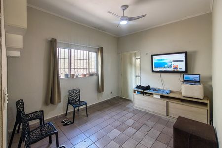 Sala de casa para alugar com 2 quartos, 80m² em Maracanã, Praia Grande