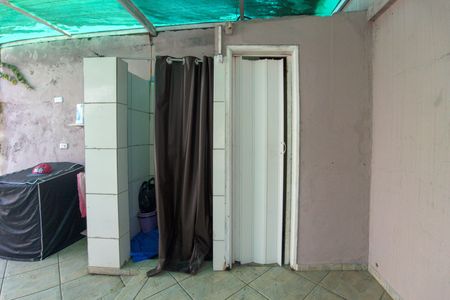 Casa para alugar com 80m², 2 quartos e 2 vagasQuintal