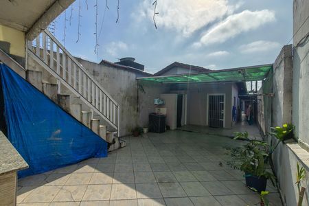 Casa para alugar com 80m², 2 quartos e 2 vagasQuintal