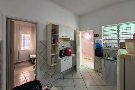 Casa para alugar com 80m², 2 quartos e 2 vagasCozinha
