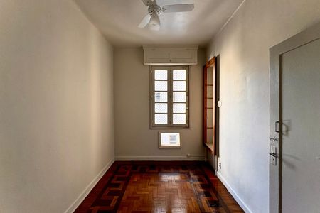 Apartamento para alugar com 80m², 2 quartos e sem vaga