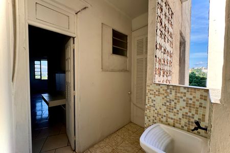 Apartamento para alugar com 80m², 2 quartos e sem vaga