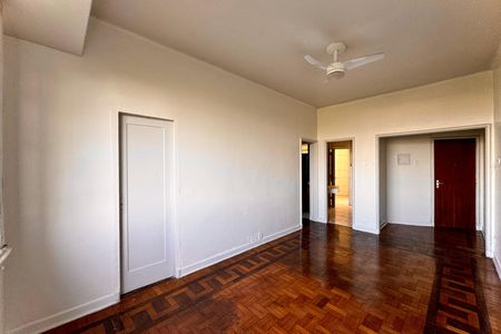 Apartamento para alugar com 80m², 2 quartos e sem vaga
