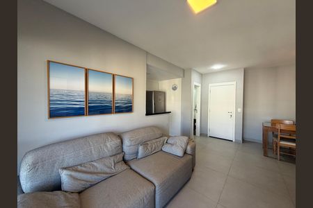 Sala de apartamento para alugar com 3 quartos, 90m² em Barra Olímpica, Rio de Janeiro
