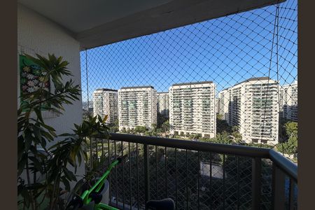 Apartamento para alugar com 90m², 3 quartos e 1 vaga Apartamento para alugar com 90m², 3 quartos e 1 vagaSuíte - Varanda