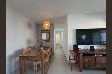 Apartamento para alugar com 90m², 3 quartos e 1 vaga Apartamento para alugar com 90m², 3 quartos e 1 vagaSala