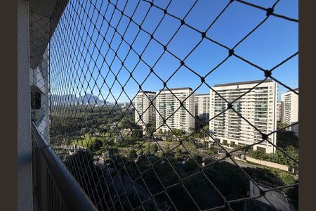 Apartamento para alugar com 90m², 3 quartos e 1 vaga Apartamento para alugar com 90m², 3 quartos e 1 vagaSuíte - Varanda