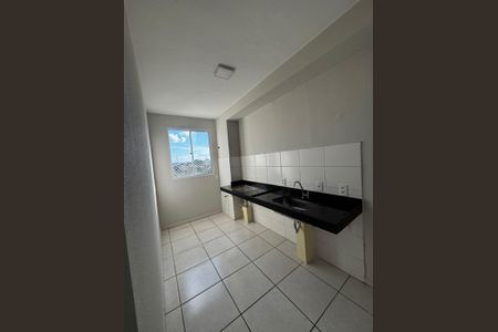 Cozinha de apartamento para alugar com 2 quartos, 49m² em Mantiqueira, Belo Horizonte