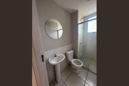 Banheiro de apartamento para alugar com 2 quartos, 49m² em Mantiqueira, Belo Horizonte