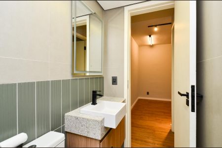 Apartamento para alugar com 80m², 3 quartos e 1 vaga Apartamento para alugar com 80m², 3 quartos e 1 vagaBanheiro Social