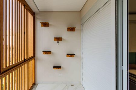 Suite 01 - Varanda de casa para alugar com 4 quartos, 330m² em Pompeia, São Paulo