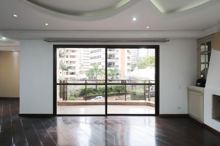 Apartamento à venda com 191m², 4 quartos e 3 vagasSala