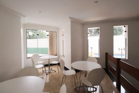 Apartamento à venda com 191m², 4 quartos e 3 vagasÁrea comum - Salão de festas