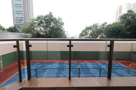 Apartamento à venda com 191m², 4 quartos e 3 vagasSacada Suíte