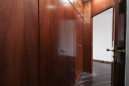 Apartamento à venda com 191m², 4 quartos e 3 vagasCloset da suíte