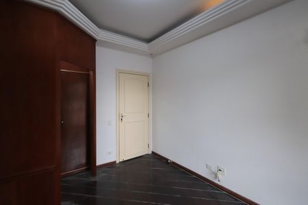 Apartamento à venda com 191m², 4 quartos e 3 vagasQuarto Suíte
