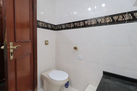 Apartamento à venda com 191m², 4 quartos e 3 vagasBanheiro da Suíte