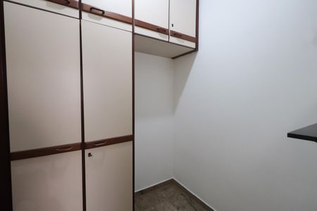 Apartamento à venda com 191m², 4 quartos e 3 vagasQuarto de Serviço