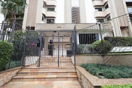 Apartamento à venda com 191m², 4 quartos e 3 vagasFachada