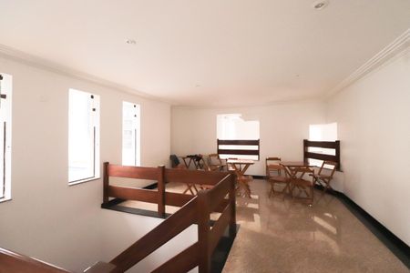 Apartamento à venda com 191m², 4 quartos e 3 vagasÁrea comum - Salão de festas