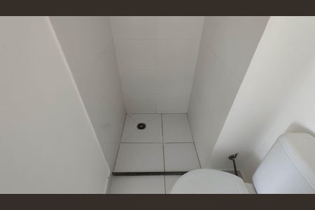 Apartamento para alugar com 33m², 2 quartos e sem vaga Apartamento para alugar com 33m², 2 quartos e sem vagaBanheiro
