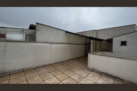 Apartamento à venda com 94m², 2 quartos e 1 vaga Apartamento à venda com 94m², 2 quartos e 1 vagaCobertura