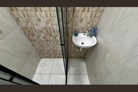 Apartamento à venda com 94m², 2 quartos e 1 vaga Apartamento à venda com 94m², 2 quartos e 1 vagaBanheiro